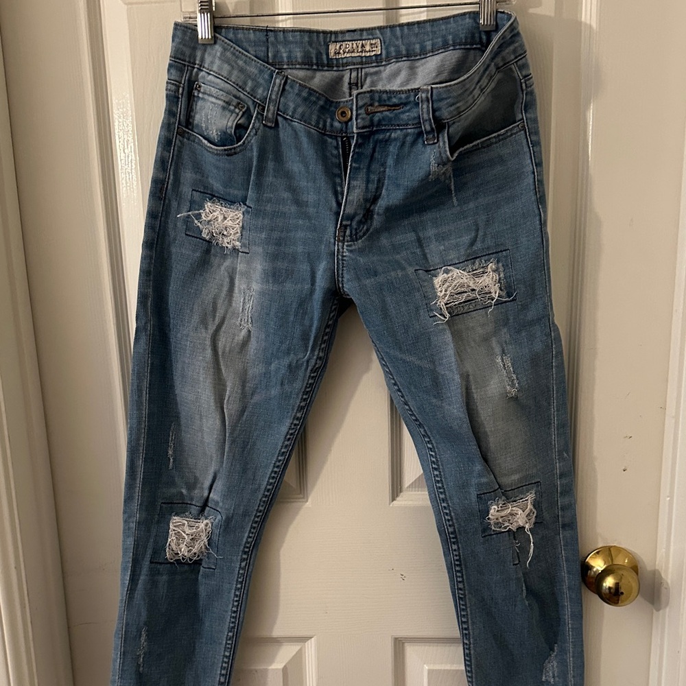 Odiva distressed Blue Jeans